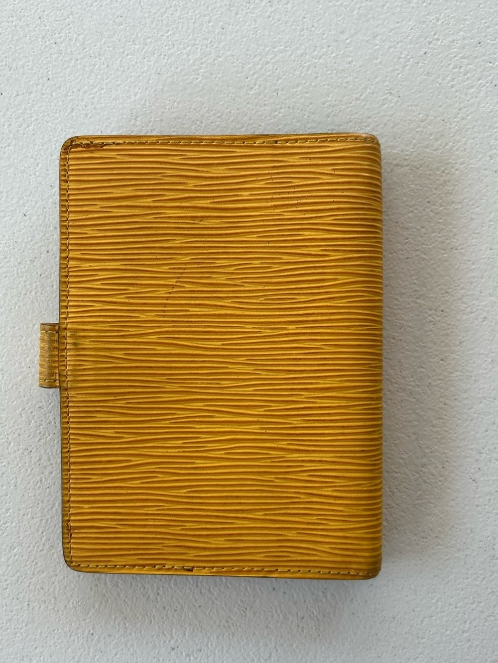 Louis Vuitton Vintage Epi Agenda PM Yellow Toledo Gold Planner Leather Cover - Picture 2 of 9
